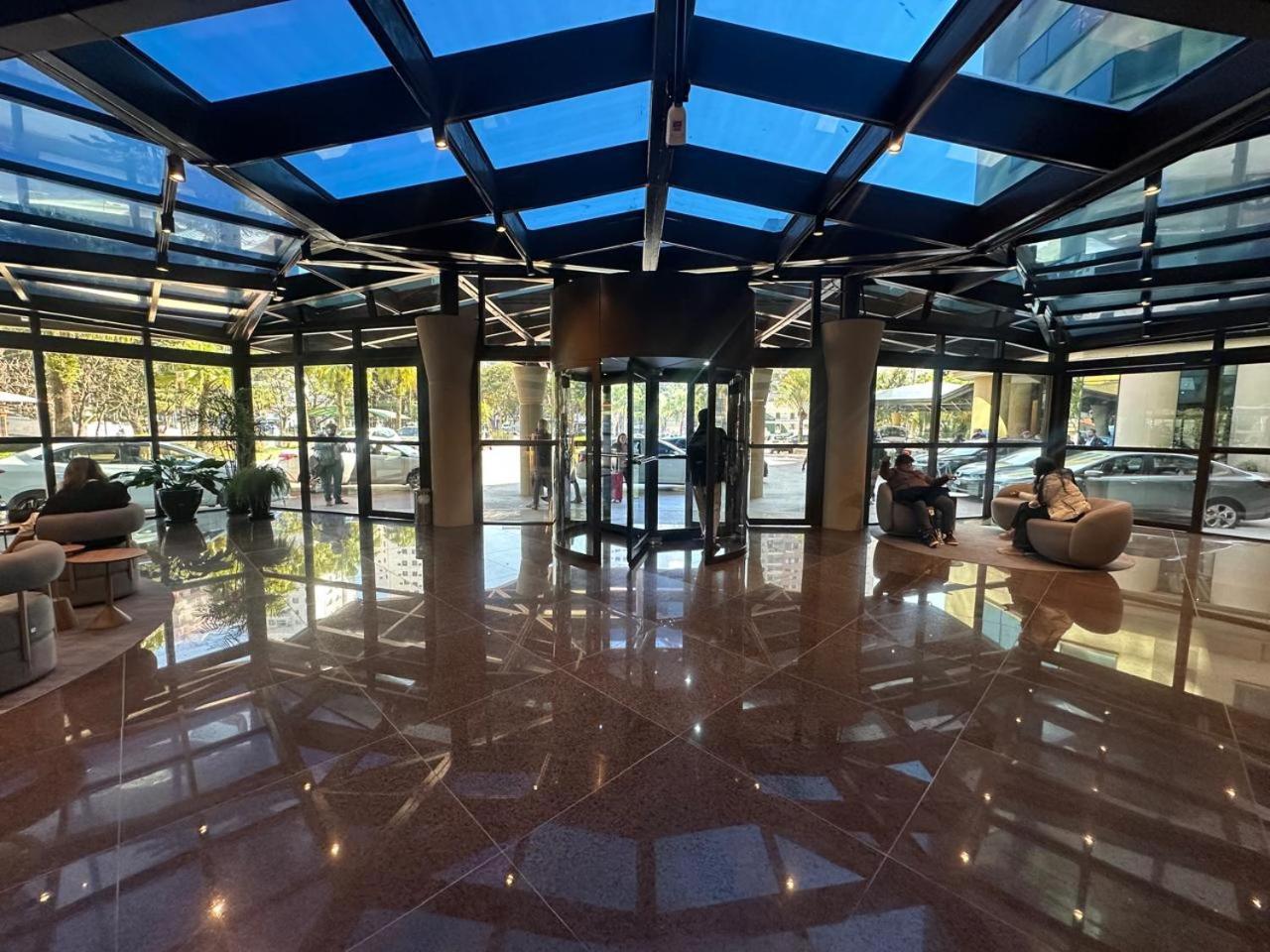 Flat 422 - Avenida Ibirapuera, Moema -