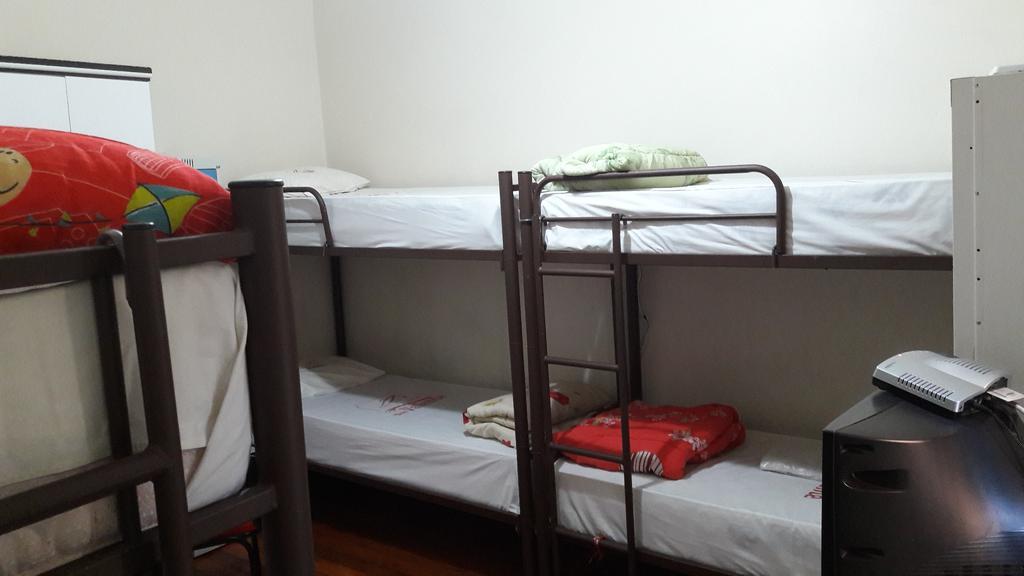 Clinicas Valente Hostel *