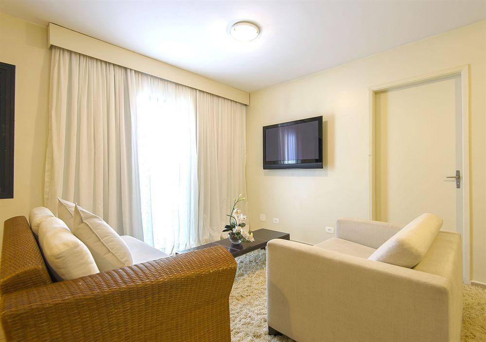 Ez Aclimacao Otel