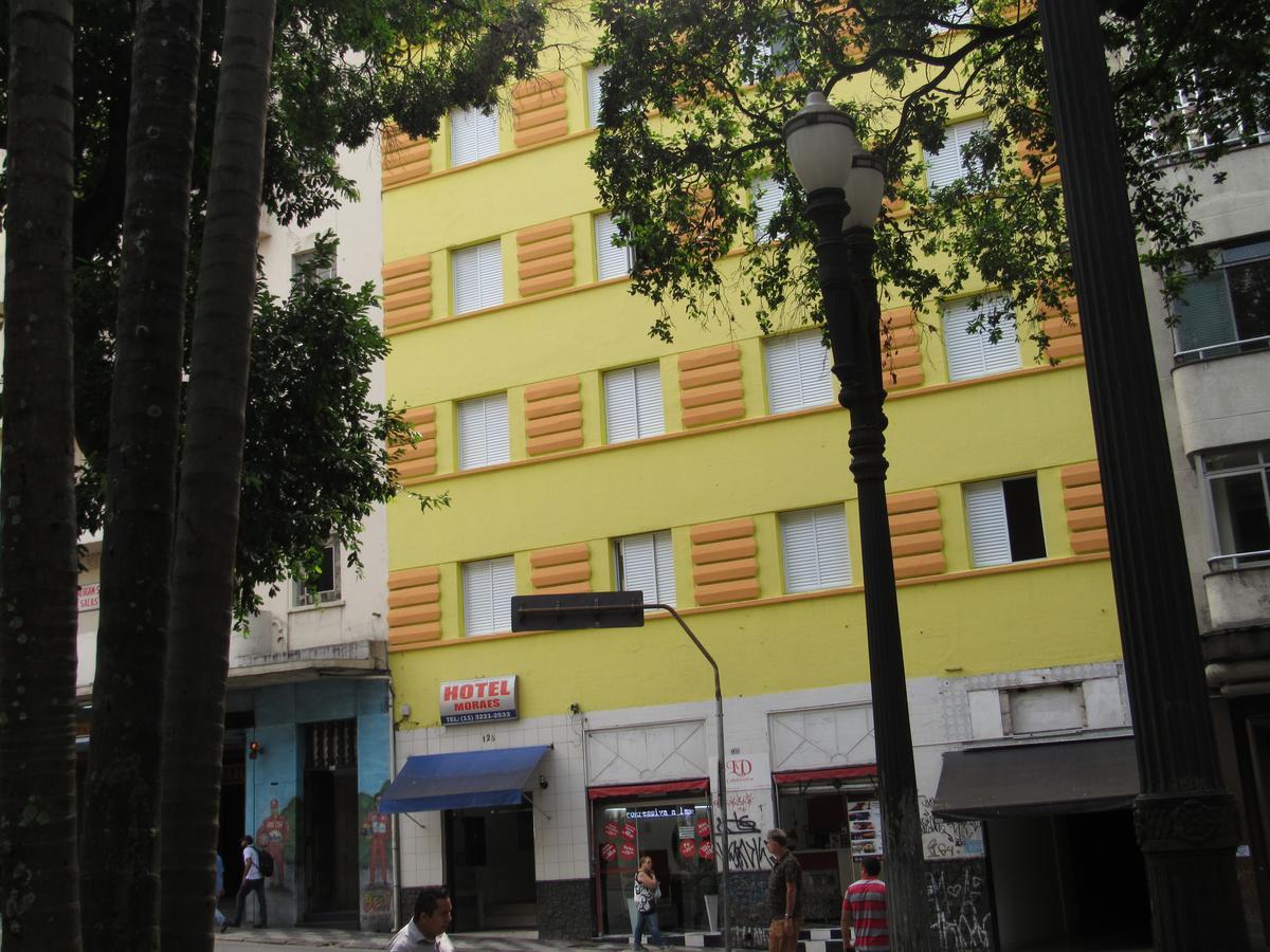 Moraes: Near 25 De Março And Sampa Sky Hotel *