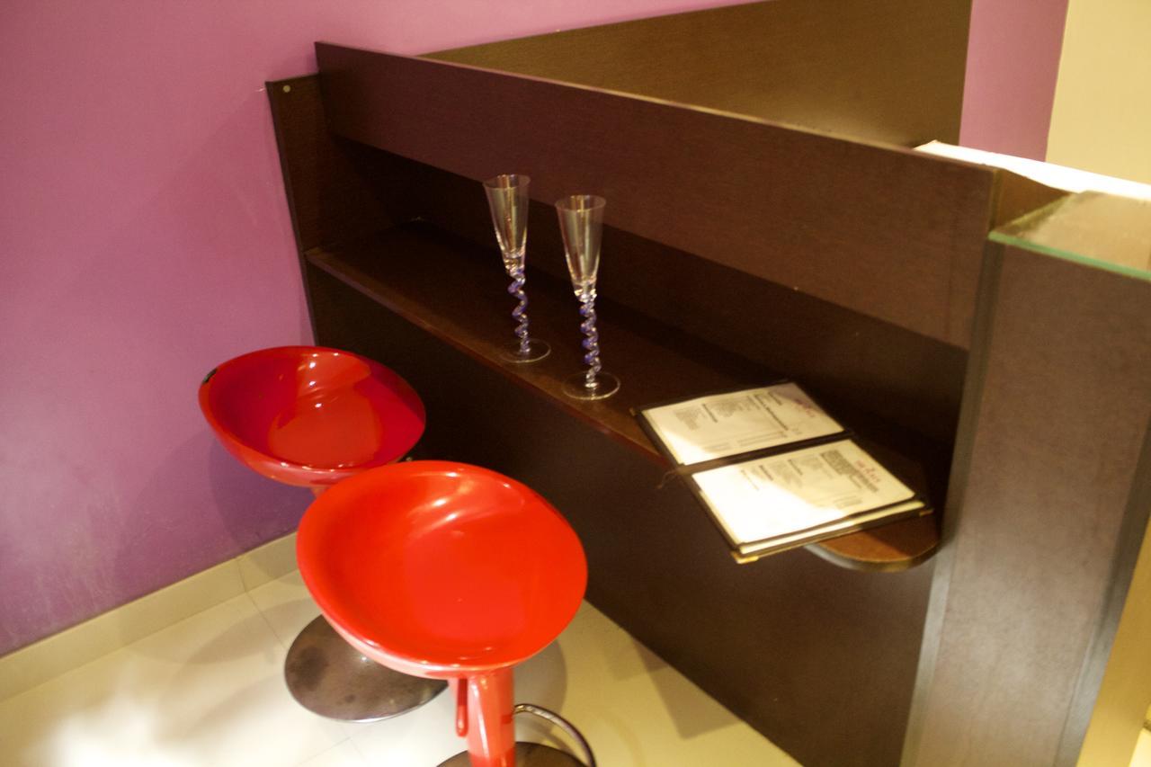The Place (adults Only) Otel