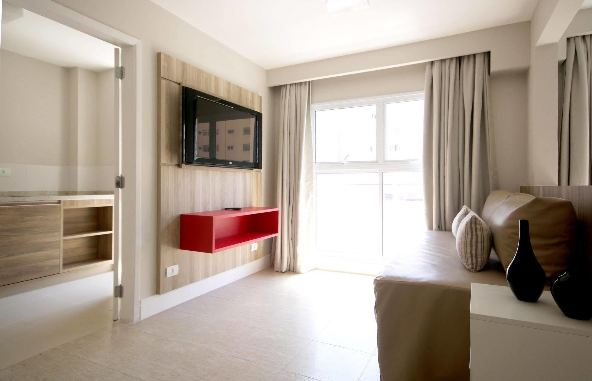 Ez Aclimacao Otel Sao Paulo