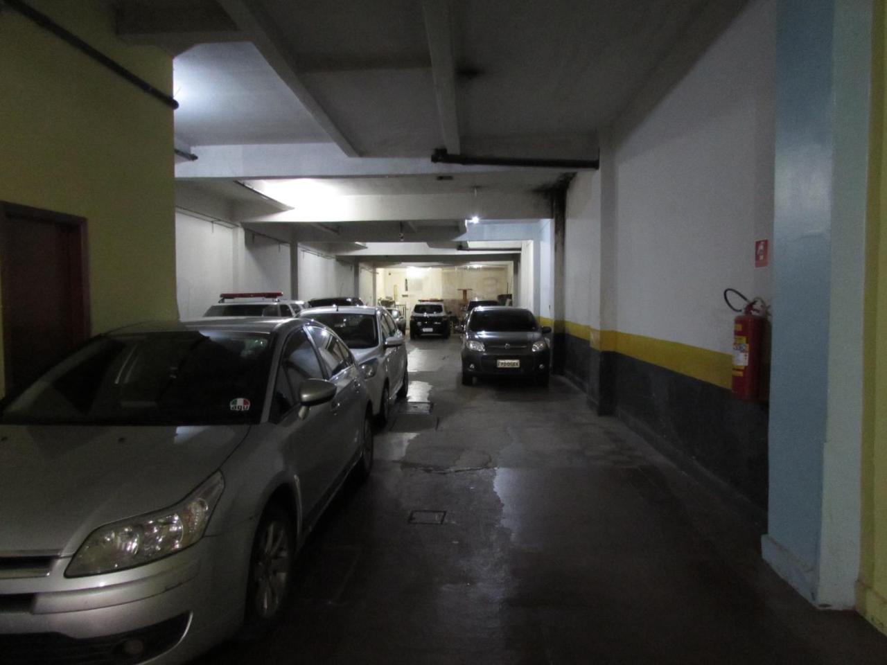 Ideal Fliper Com Estacionamento Gratis Para Carro Pequeno Altura Padrao 