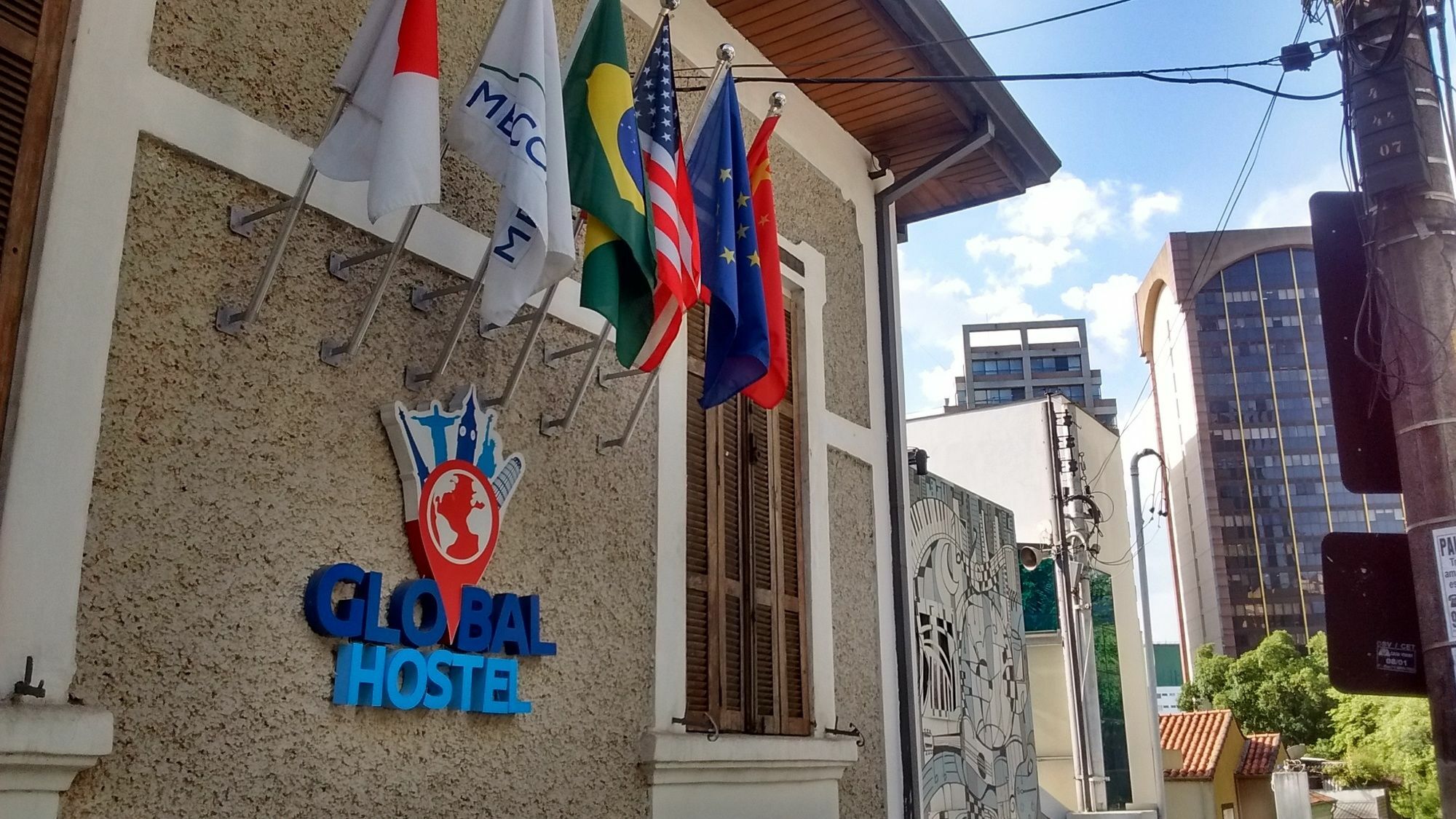 Asrama Pamplona Global