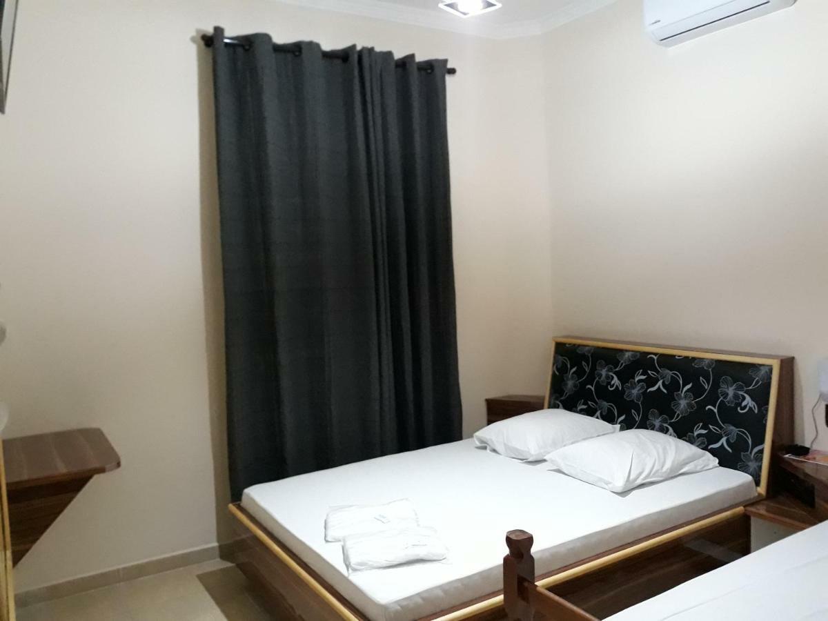 Zeus 2 Hotel