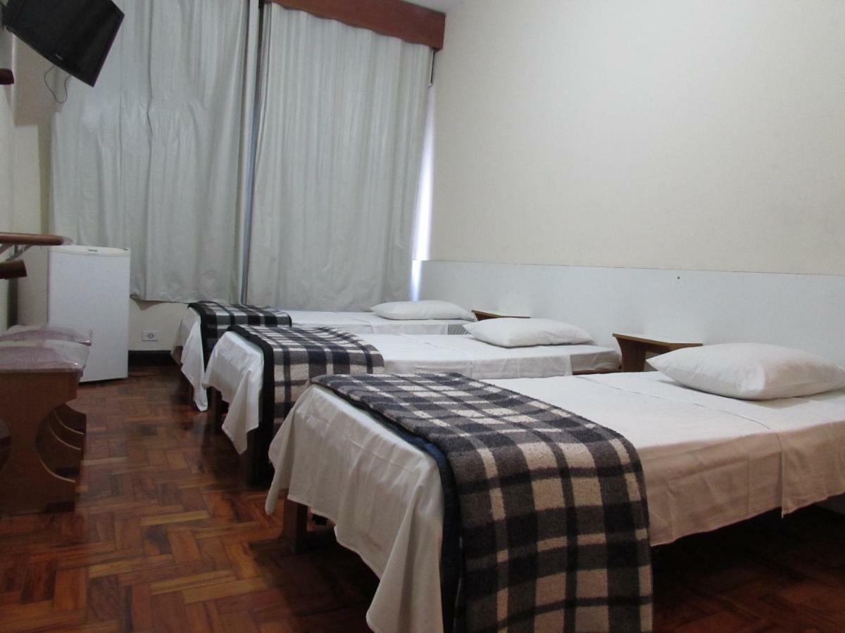 Pax , Proximo Da 25 De Marco, Bras, Bom Retiro E Republica Otel Sao Paulo
