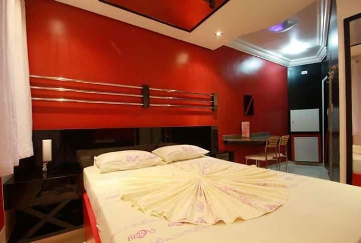Khách sạn tình yêu Las Brisas