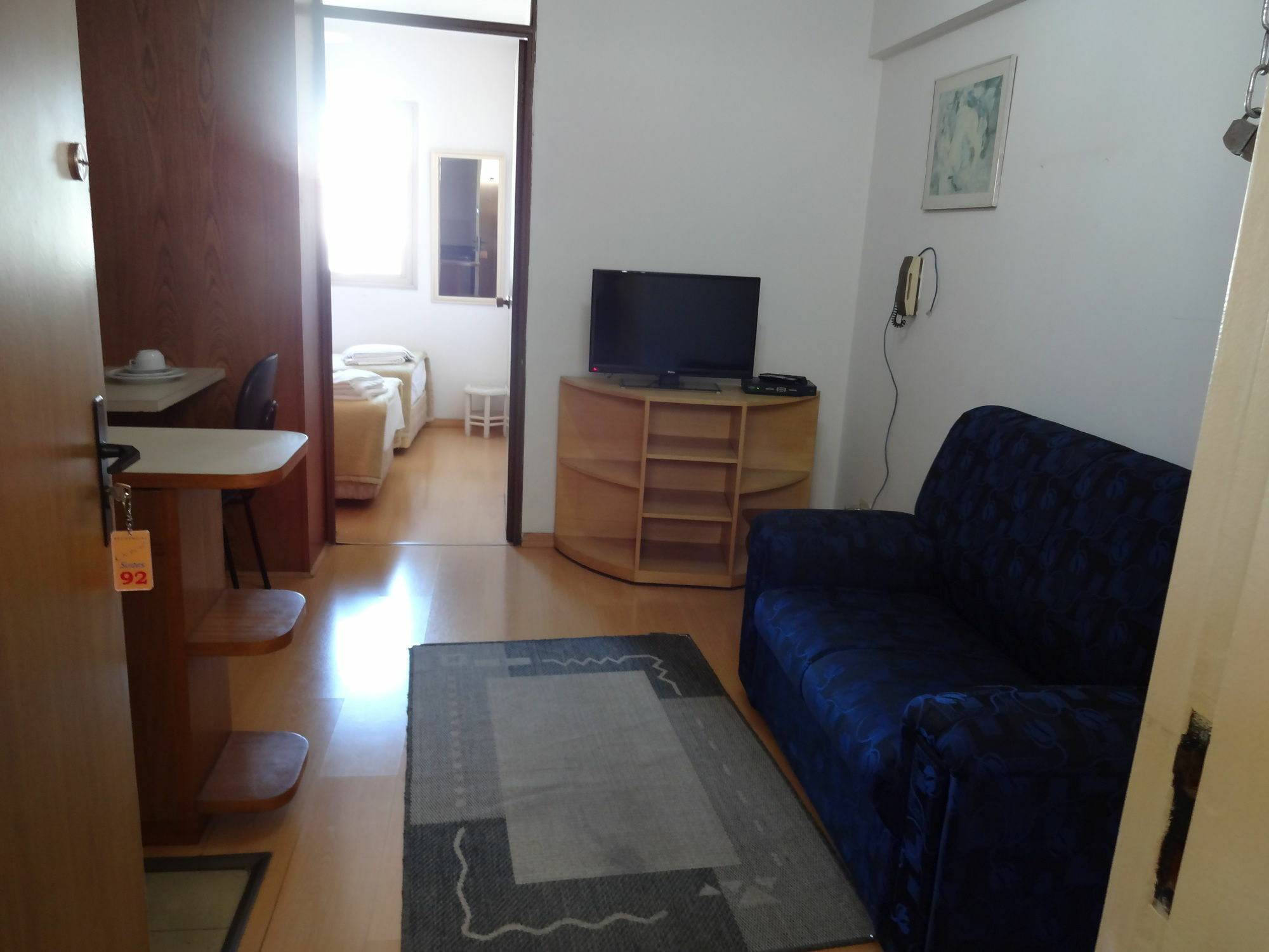 Residencial Geneve Aparthotel 2*