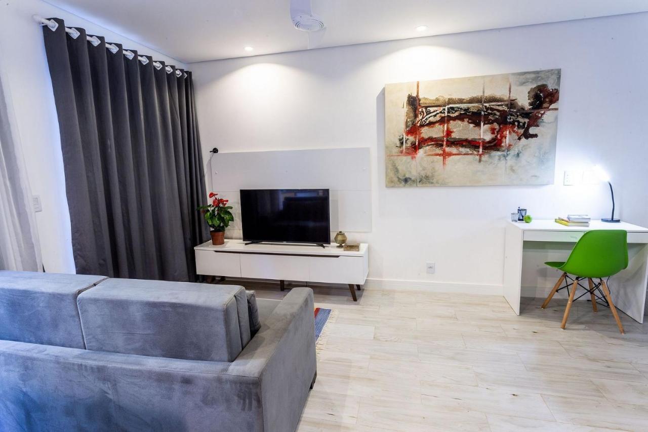 Apartment Com Quintal Em Alto De Pinheiros *