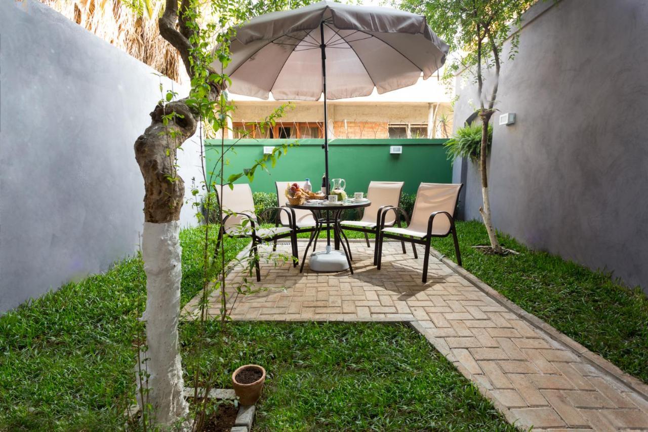 Com Quintal Em Alto De Pinheiros * Sao Paulo