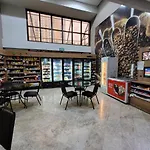 Qi Intelligence Flat Ibirapuera Proximo Do Metro Moema Uh1306
