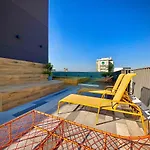 Oasis Urbano: Studio Deslumbrante Com Piscina Na Cobertura By Dabra House- Vn 03
