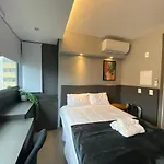 Studio Oscar Freire, Na Rua Mais Luxuosa De Sp!1120