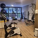 Studio Novo Otima Localizacao Com Academia.