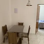 Apartamento Bem Localizado!