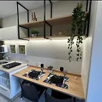 Studio Novo, Perto Allianz Park, Ao Lado Do Metro