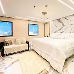 M N Flats - Flat Dentro Do Hotel Wi Av Ibirapuera 2927