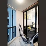 Apartamento Completo Business Comfort Home Office,Ar Condicionado Quente E Frio, Estacao De Trabalho, 7 Min Do Consulado Americano, Wifi 500Mb