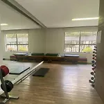 Apto 2 Dormitorios Av Luis C Berrini