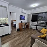 Flat Hotel The Palace Com Quarto Sala E Cozinha
