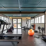 Studio Novo E Amplo Prox. Av Paulista E Hospitais