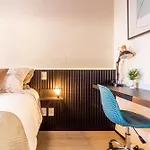 Studios No Melhor Ponto De Moema Garagem Lazer E Metro Perto Wifi Gratis