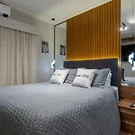Flat Com Banheira Na Vila Olimpia - Sp