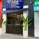 Lory Studio Hotel