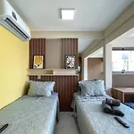 Handy Paraiso Condominio Com Piscina Ao Lado Do Ibirapuera