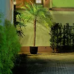 Motel Vivre (Adults Only)