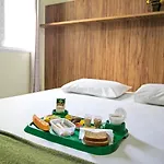Hospedaria Lumo Domo Praca Da Arvore