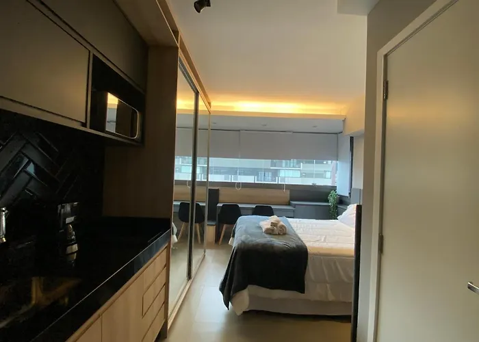 Studio Oscar Freire, Na Rua Mais Luxuosa De Sp!1120