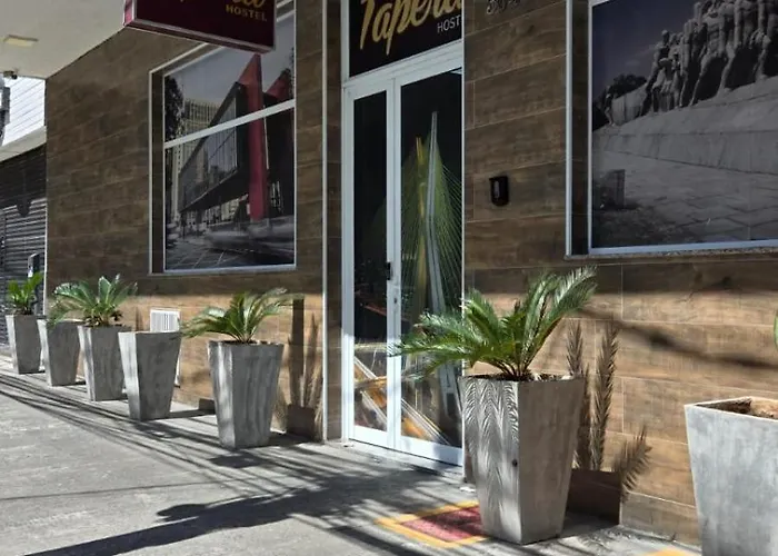 Tapera Hostel