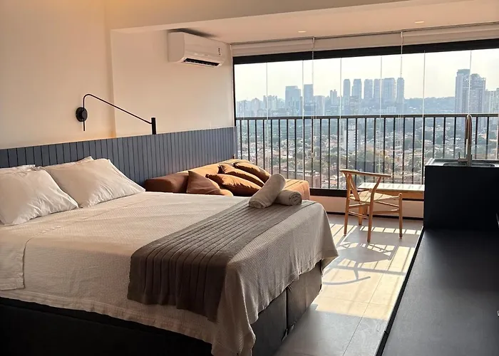 Apartamento Com Estacao De Trabalho E Vista Proximo A Faria Lima E Congonhas