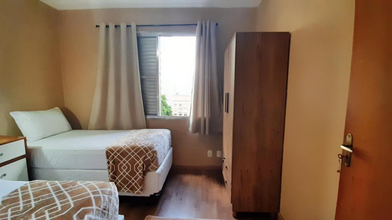 Apto Grande Com Rede De Descanso Na Sala | Wifi 100 Mb