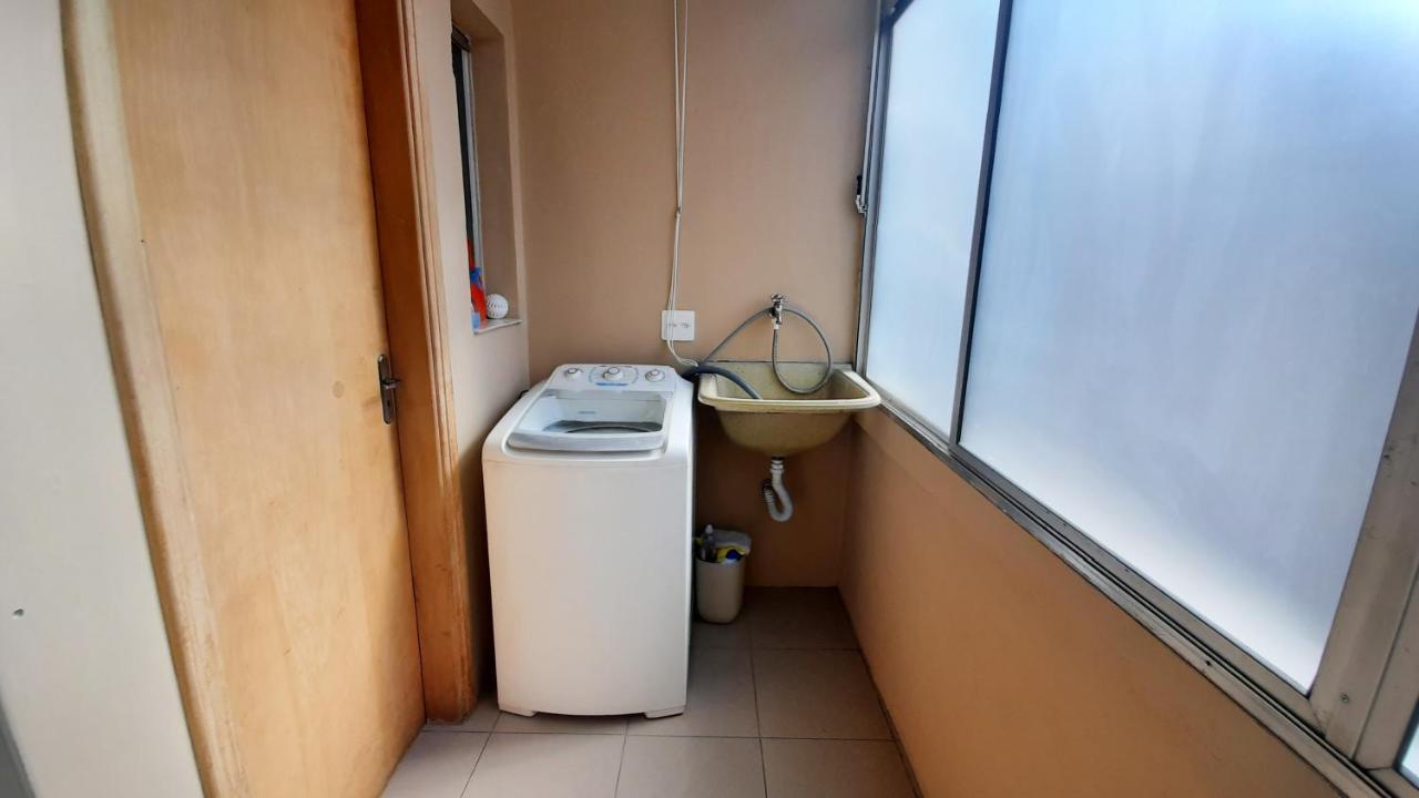 Apto Grande Com Rede De Descanso Na Sala | Wifi 100 Mb *