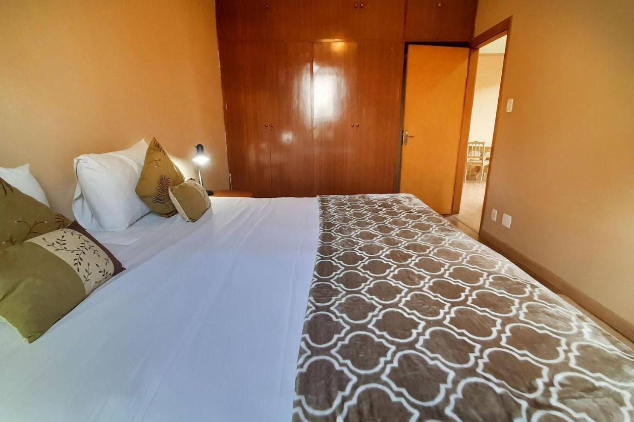 Apto Grande Com Rede De Descanso Na Sala | Wifi 100 Mb Apartment