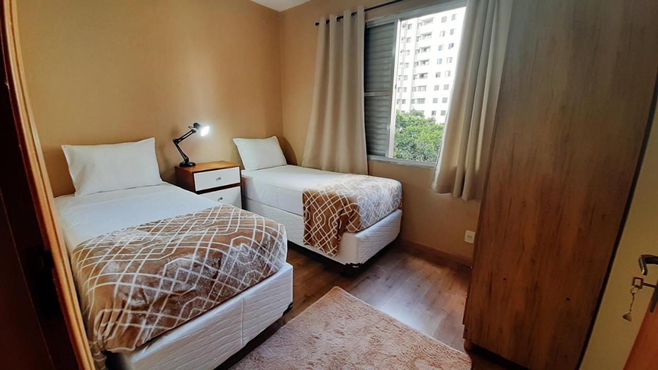 Apto Grande Com Rede De Descanso Na Sala | Wifi 100 Mb
