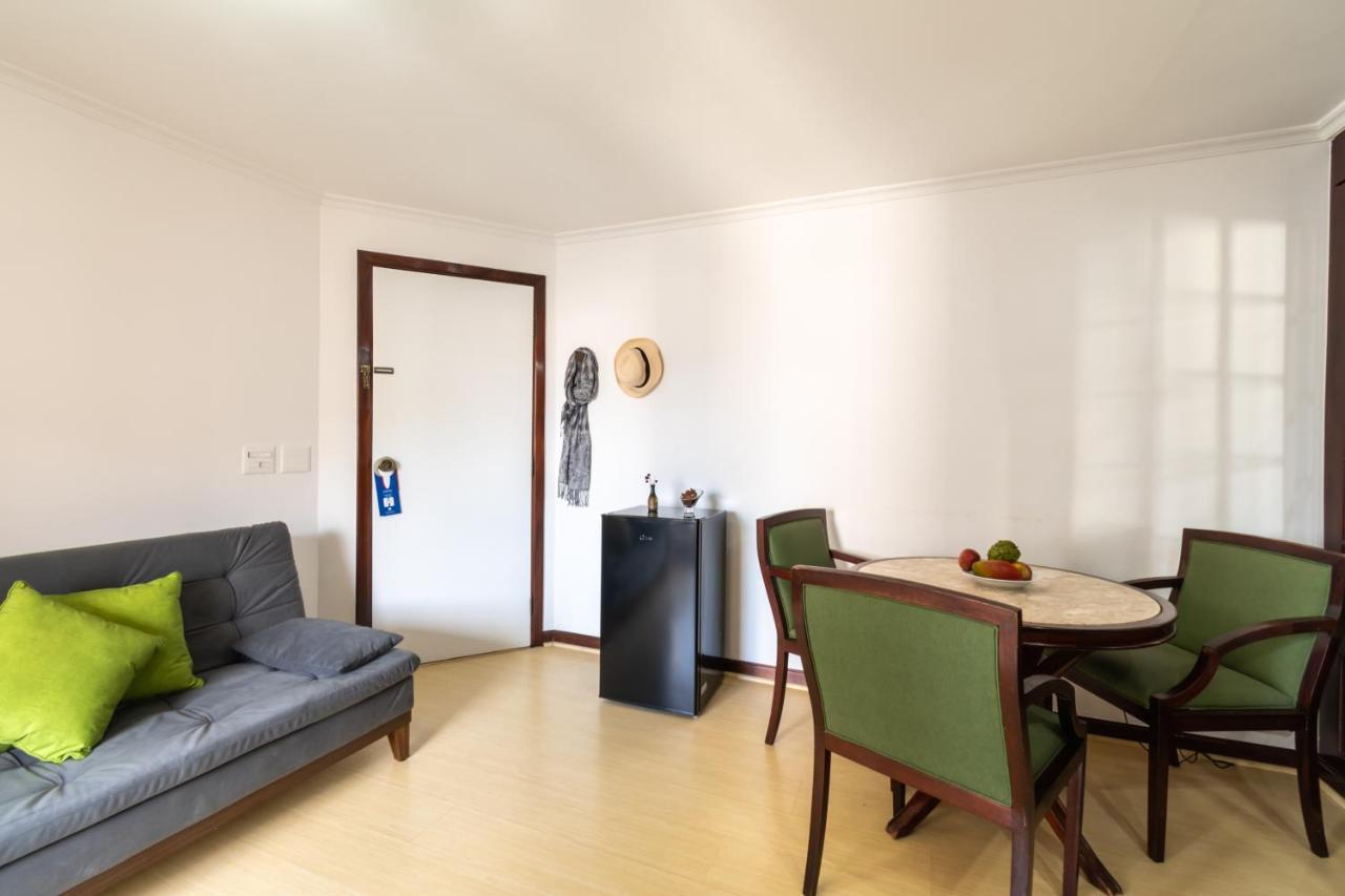 Flat Vilaboim Higienopolis Com Banheira Căn hộ