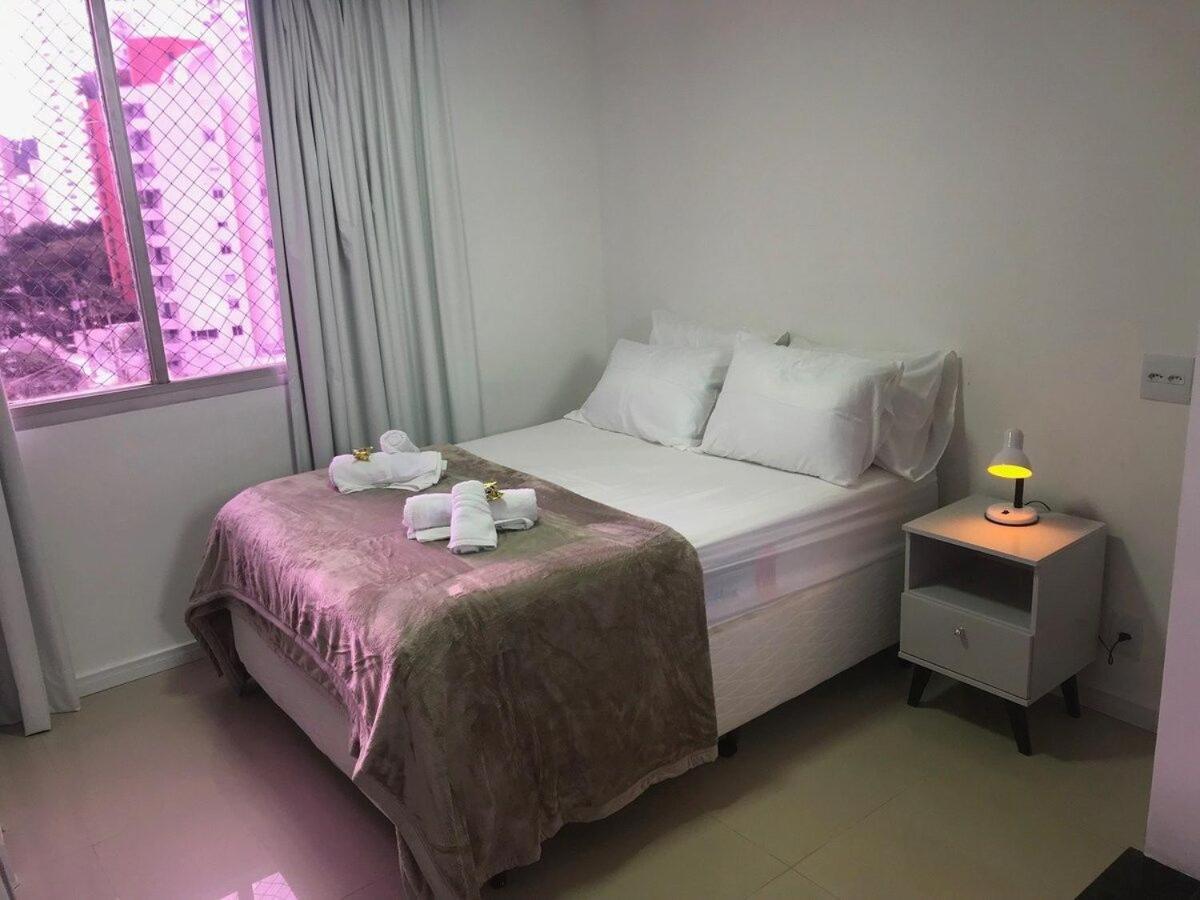 703 - Apto Inteiro Morumbi 703 Apartamento *