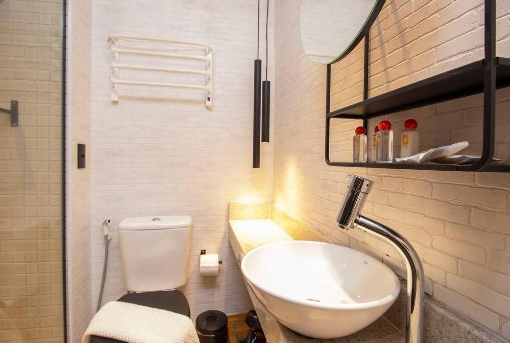 Apartment Bhomy Paulista Com Varanda Na Rua Augusta Au101 *