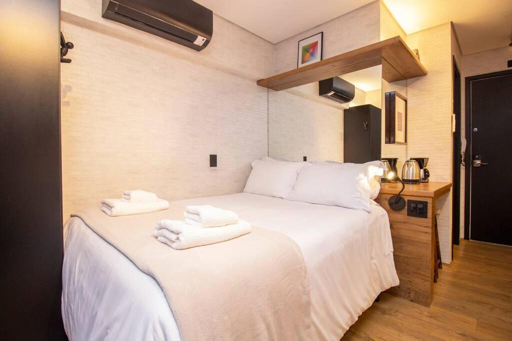 Apartment Bhomy Paulista Com Varanda Na Rua Augusta Au101 São Paulo