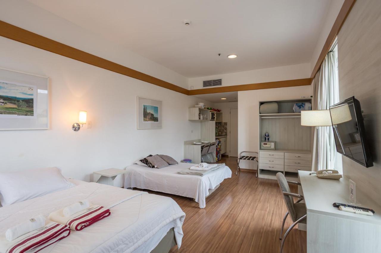 Away Expocenter Norte Apartment *