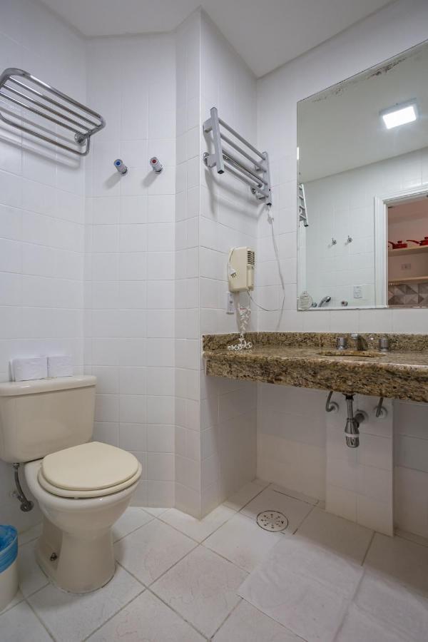 Away Expocenter Norte Apartment *