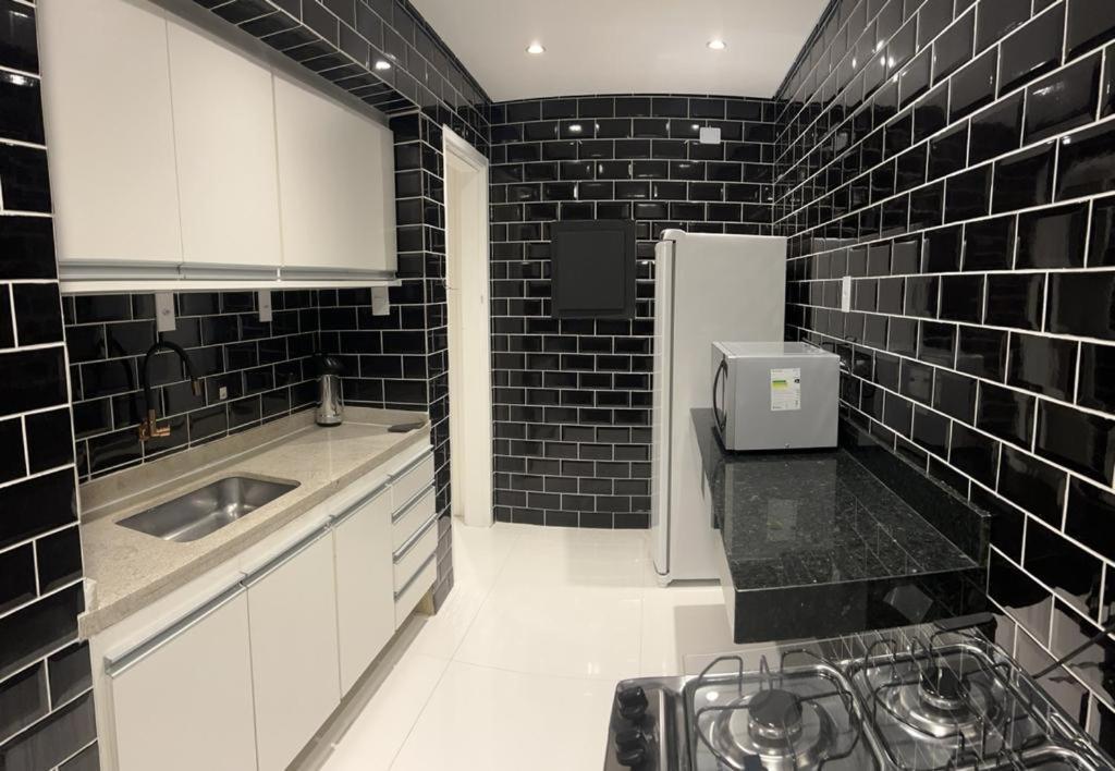 Apartment Pessoas De Familia Ou A Negocio, Ap Lindo Aconchegante No Bras Proximo Igreja Mundial,mercado Municipal, 25 De Marco, Templo Salomao, Metro Dom Pedro Ll, Bancos, Mercado E Etc *