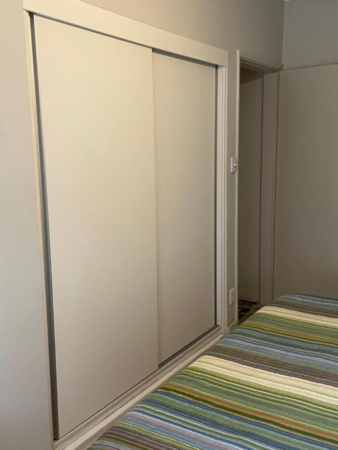 Quarto Apto Vila Nova Conceicao * Sao Paulo