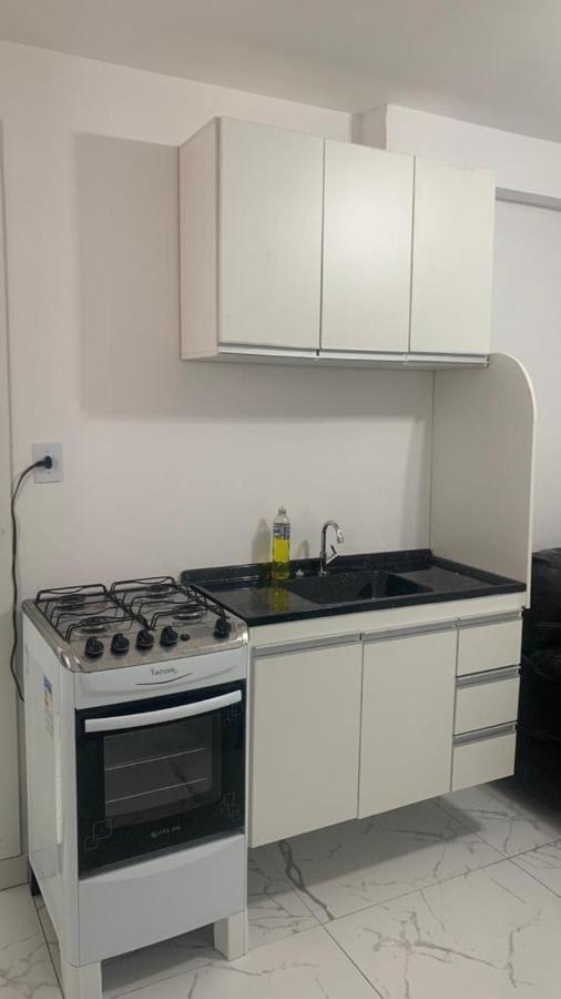 1 Apartment *