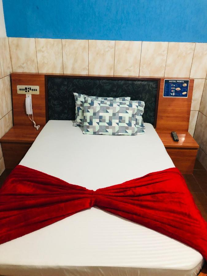 Love hotel Perfil *