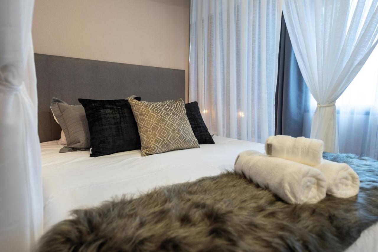 Apartment Privilege Macuco Alto Padrao Com Charme Em Moema