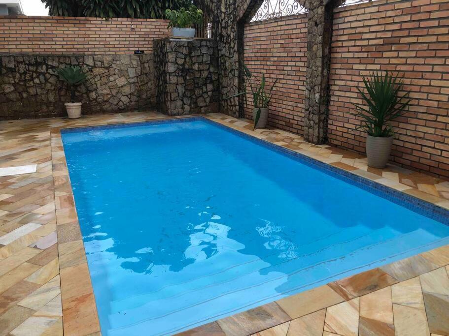 Homestay Casa Espetacular Com Piscina Grupos - Glamour E Lazer